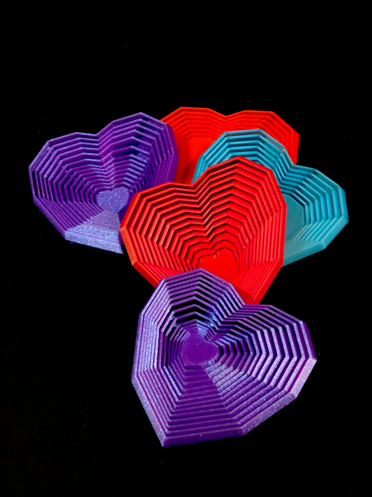 Expanding heart fidget
